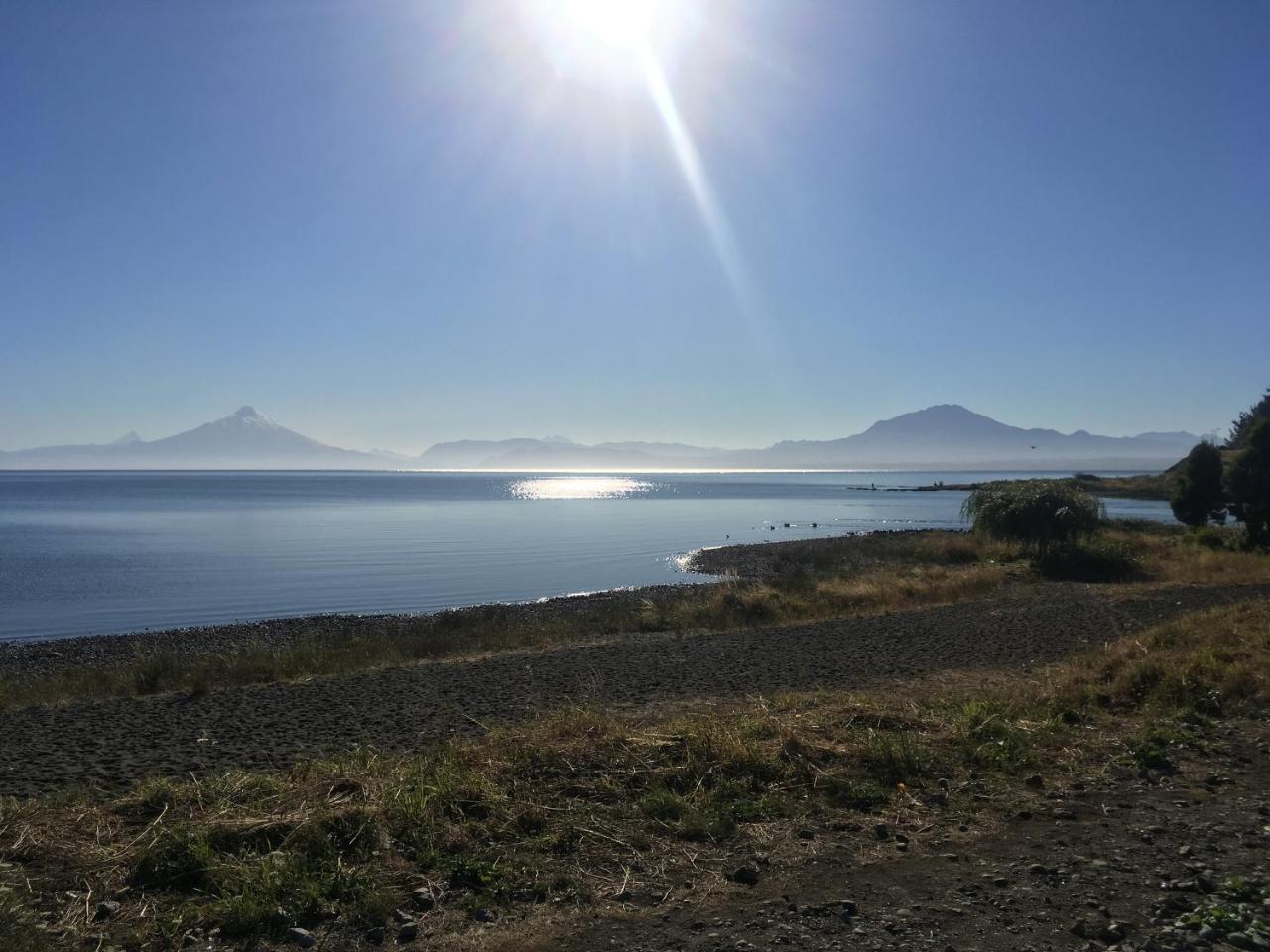 Hospedaje Lago Llanquihue Hostel Екстериор снимка